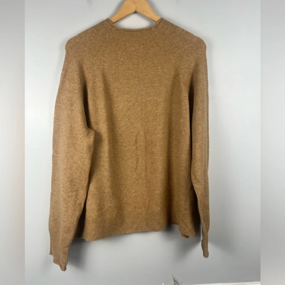 New J. Crew Women's Rollneck Sweater in Supersoft Yarn wool blend size XL Tan